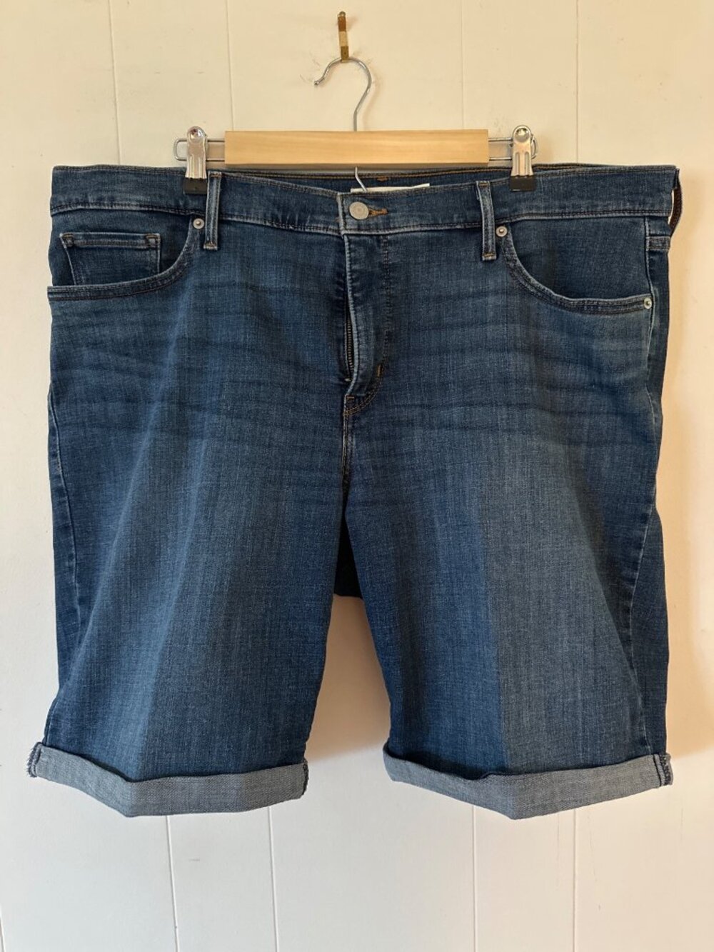 Levis Womens Classic Bermuda Denim Shorts Size 20W